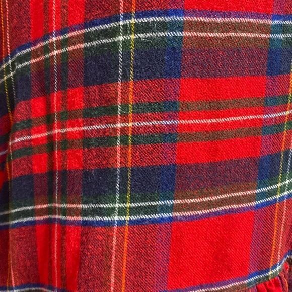 MudPie Red Plaid Button Front Ruffle Bottom Top Size Medium - Picture 3 of 7